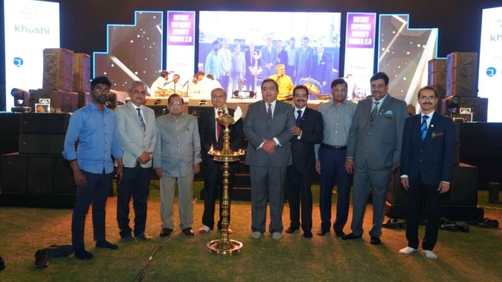 Rotary Club of Ahmedabad Supreme hosts Sairam Dave’s show to support a noble cause - PNN Digital Rotary Club of Ahmedabad Supreme hosts Sairam Dave’s show to support a noble cause - PNN Digital