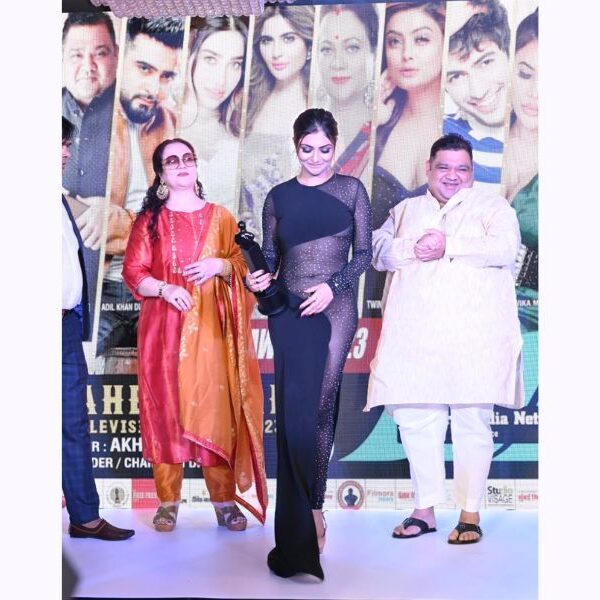 “Khushi Mukherjee: Redefining Entertainment with Fearless Determination”