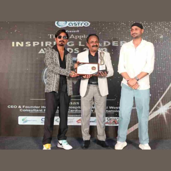 Dr. Thomas Koshy: The Great Senior Consultant Being Awarded By Harbhajan Singh