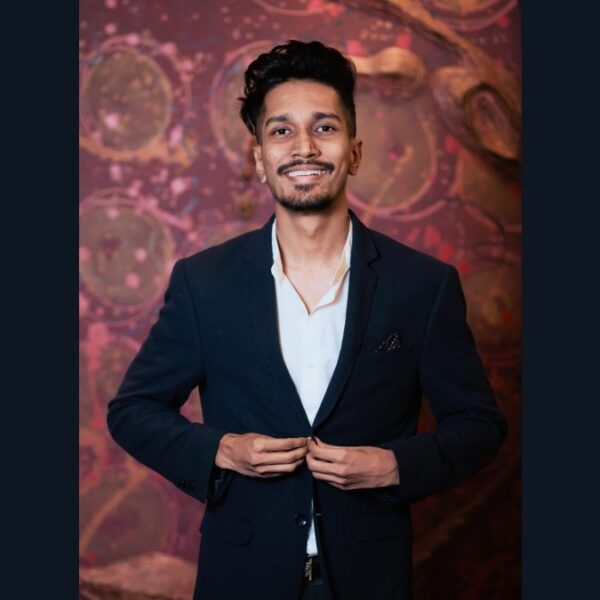 Himanshu Agrawal: Pioneering Digital Success through Internet Coaching Empire