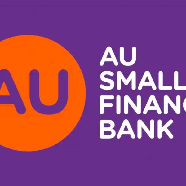 AU Current Account: Extended Banking Hours for Empowering Business Owners