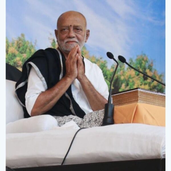 Morari Bapu’s tributes and assistance to victims of Nepal earthquake, Mexico hurricane