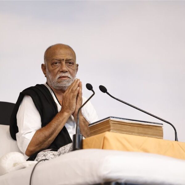 Morari Bapu extends humanitarian assistance of Rs. 25 lakh for war-torn Israel & Palestine