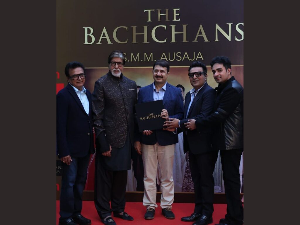 Amitabh Bachchan launches SMM Ausaja’s Om Books International’s The Bachchans: A Saga of Excellence Unveiling