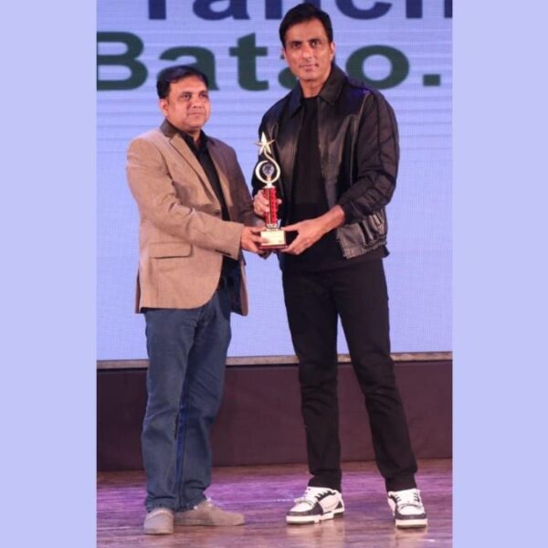 Shanti International School, Kadi, Receives Prestigious Asian Iconic Award for Innovation in Education