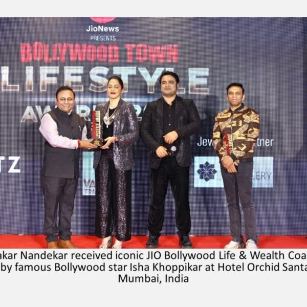 Dr Padmakar Nandekar received iconic JIO Bollywood Life & Wealth Coach Award 2024