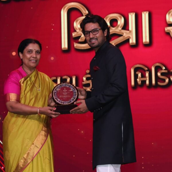 Gujarati film “Bharat Maro Desh Che” based on the story of nomadic tribes received 6 awards at Gujarat State Awards 2021