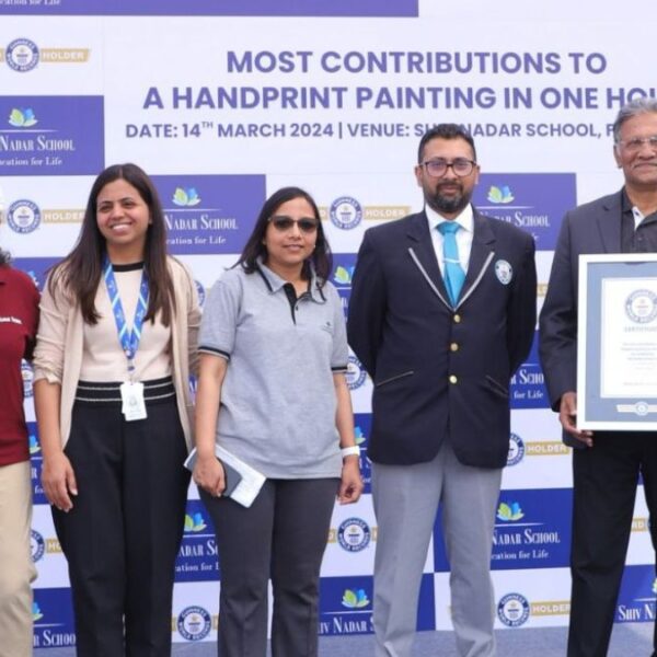 Shiv Nadar School Sets a New GUINNESS WORLD RECORDS (TM) title for the Most Contributions to Handprint Painting in One Hour with the Aim to Promote Water Conservation