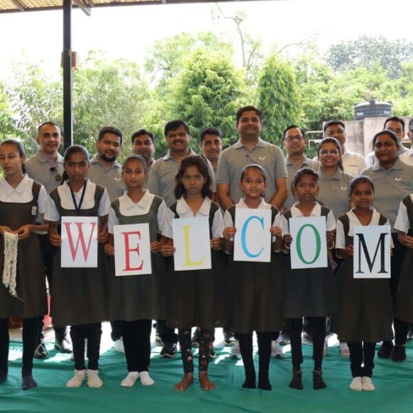 Accelleron Partners with Yuva Unstoppable setup STEM Labs and Smart Classroom in Government Schools