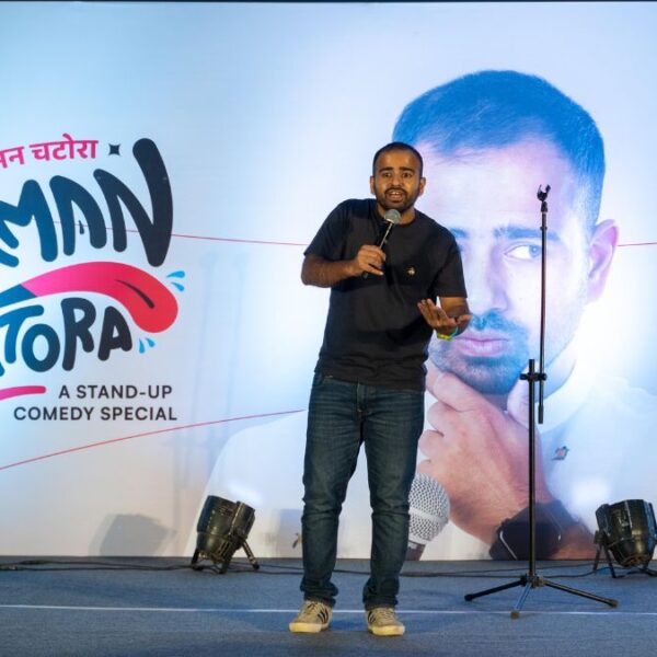 Gaurav Kapoor Delights Audience at Palladium Ahmedabad with a Sold-Out Stand-Up Show