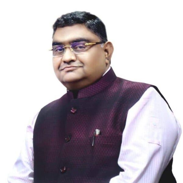 Dr. Vijay Kishor Bansal Enters World Book of Records for Social Service